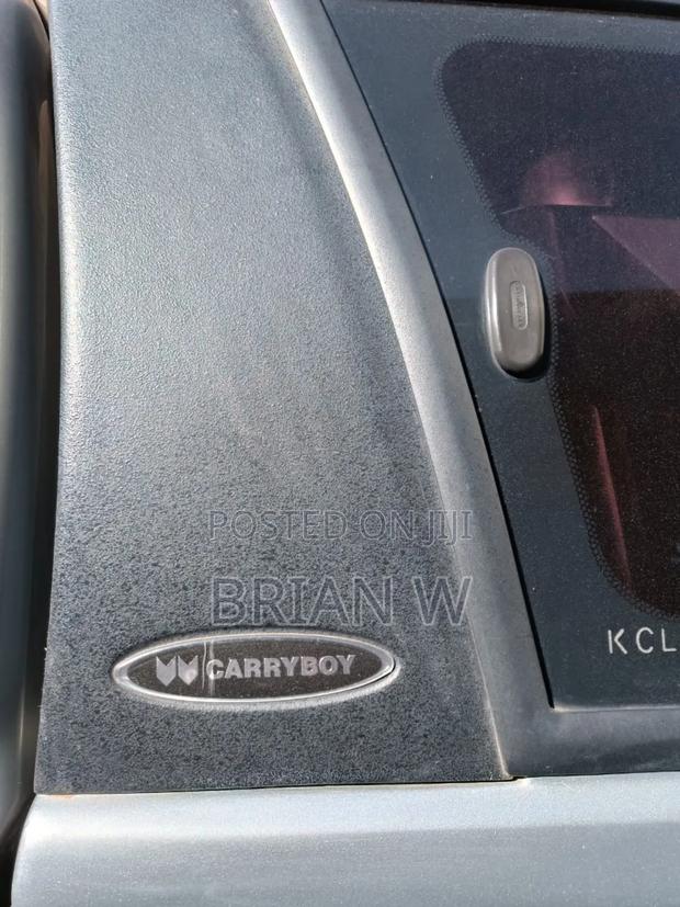 Toyota Hilux Carryboy - thumbnail 3