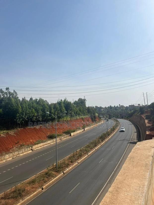 Prime 100x100 Plot on Sale - thumbnail 5