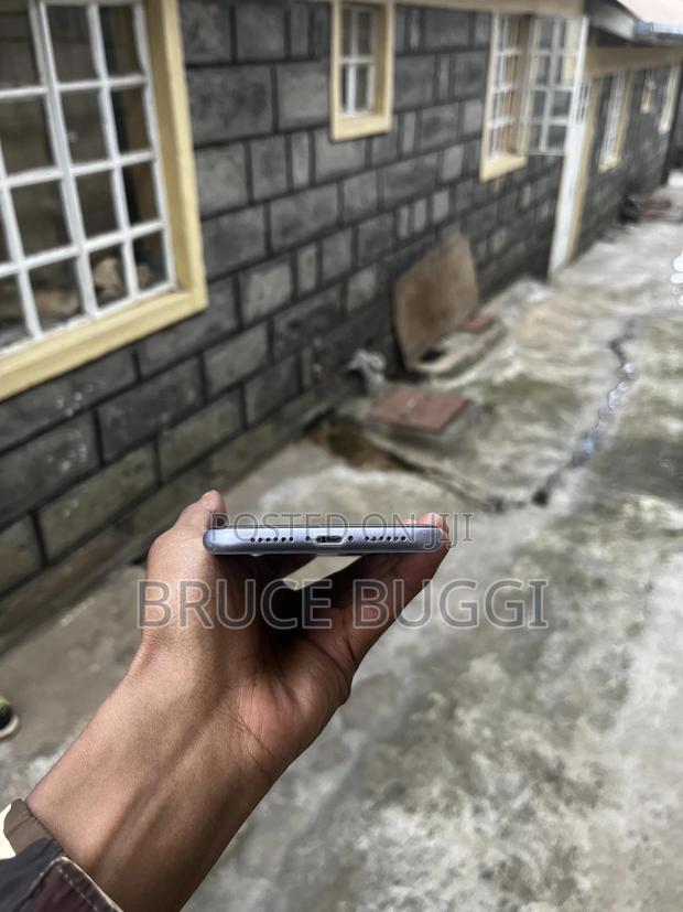 Apple iPhone 11 64 GB Blue - thumbnail 8