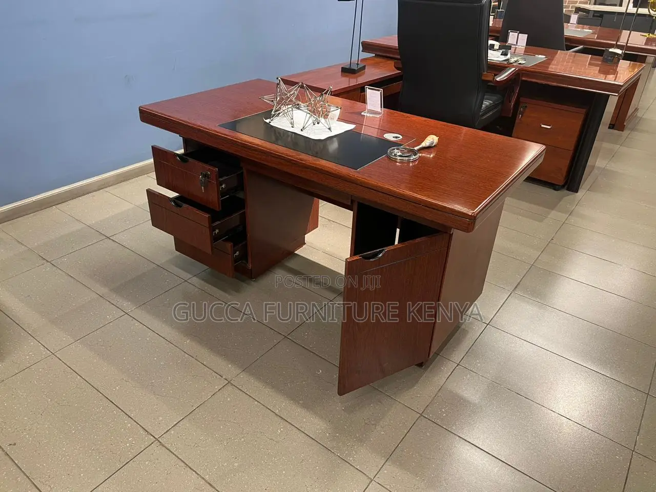 1.2 Meters Executive Office Desk With Drawers