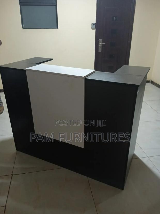 Super Standard Reception Desks - thumbnail 5