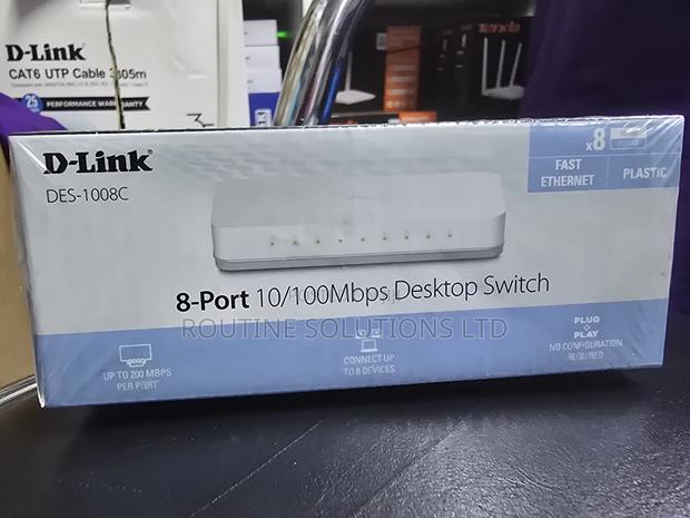 Dlink 8-Port 10/100mbps Desktop Switch Fast Ethernet - main view
