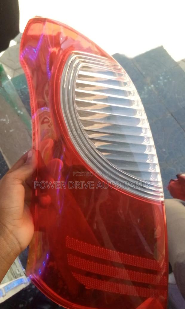 Tail Lens Suzuki Alto