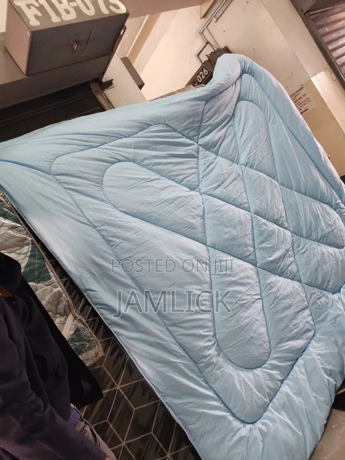 Coloured Binded Duvet Set –Pt