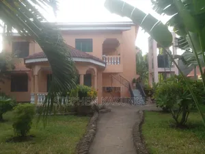 4bdrm House in Darad Behind, Ukunda for sale