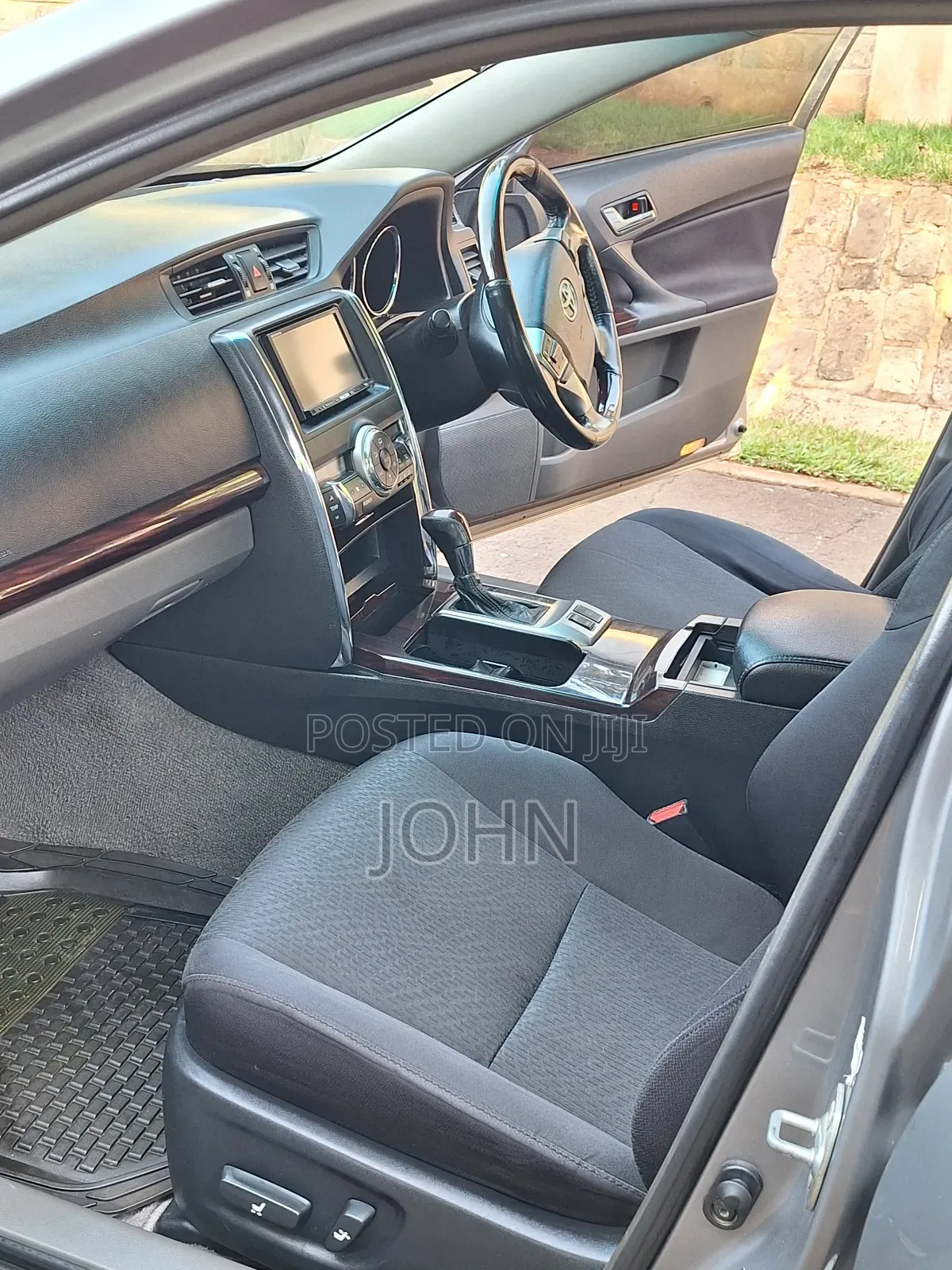 Toyota Mark X 2011 Gray