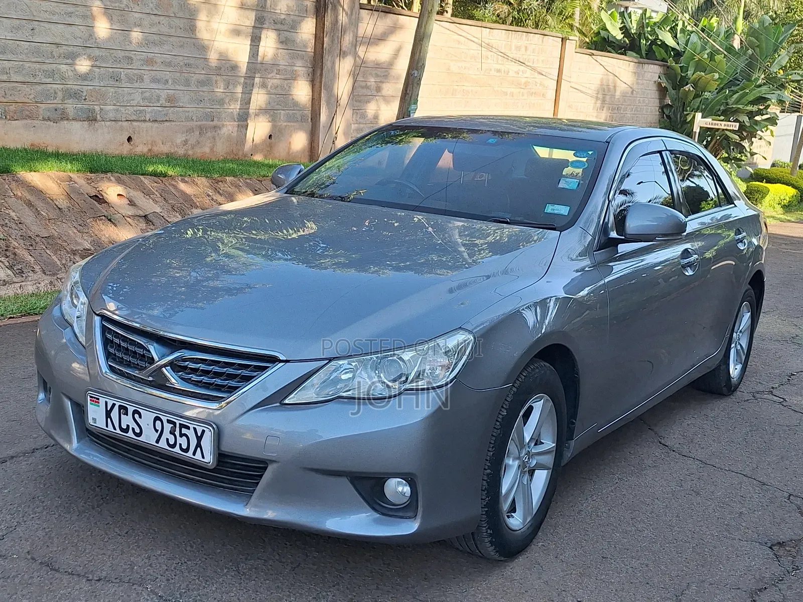 Toyota Mark X 2011 Gray