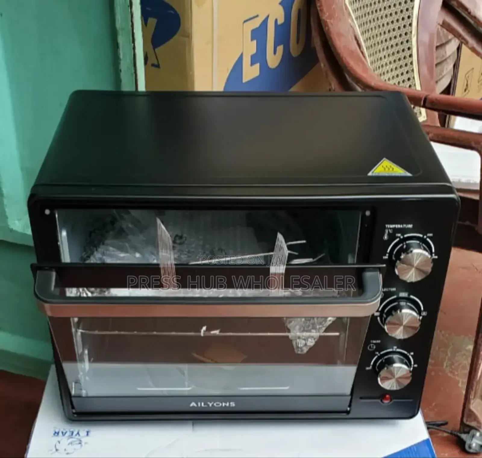 Ailyons Eo-8035 40l Electric Oven." 