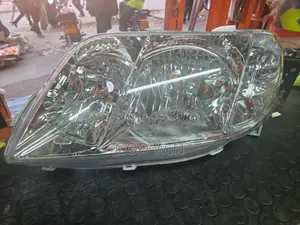 Headlight Lamp Nze/Fielder 04