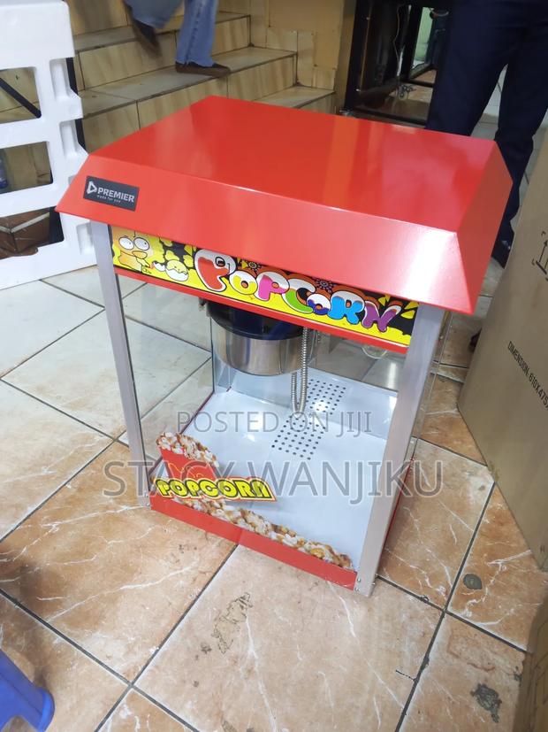 Professional Popcorn Machine - main view