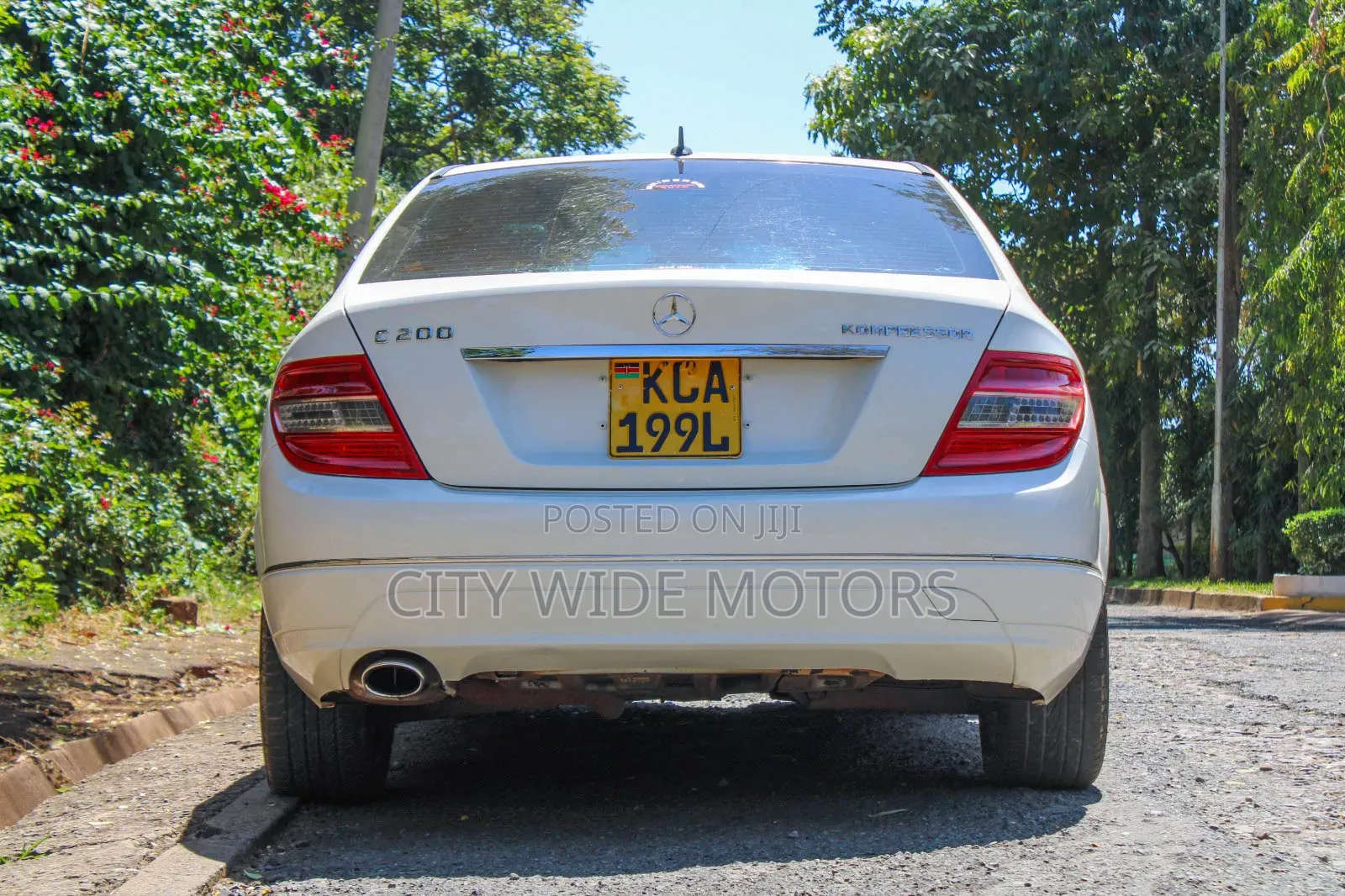 Mercedes-Benz C200 2007 White