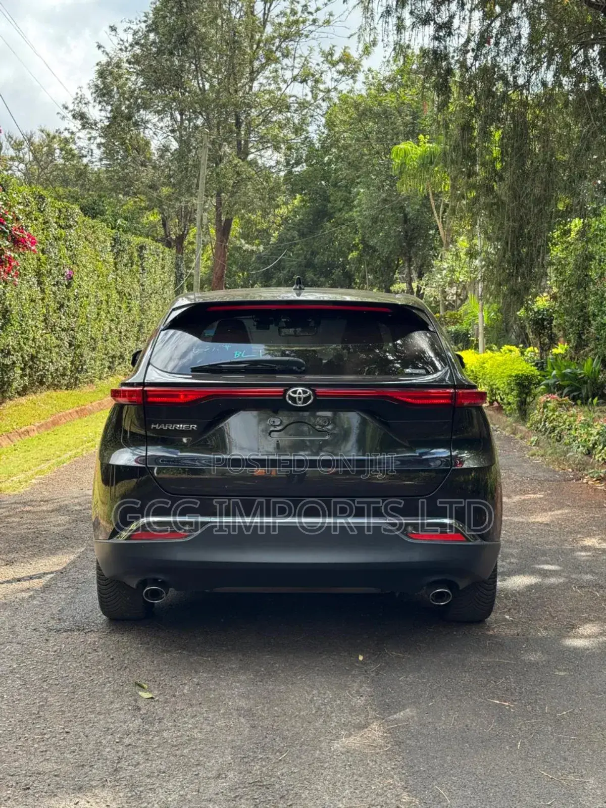 Toyota Harrier 2.0 2020 Black