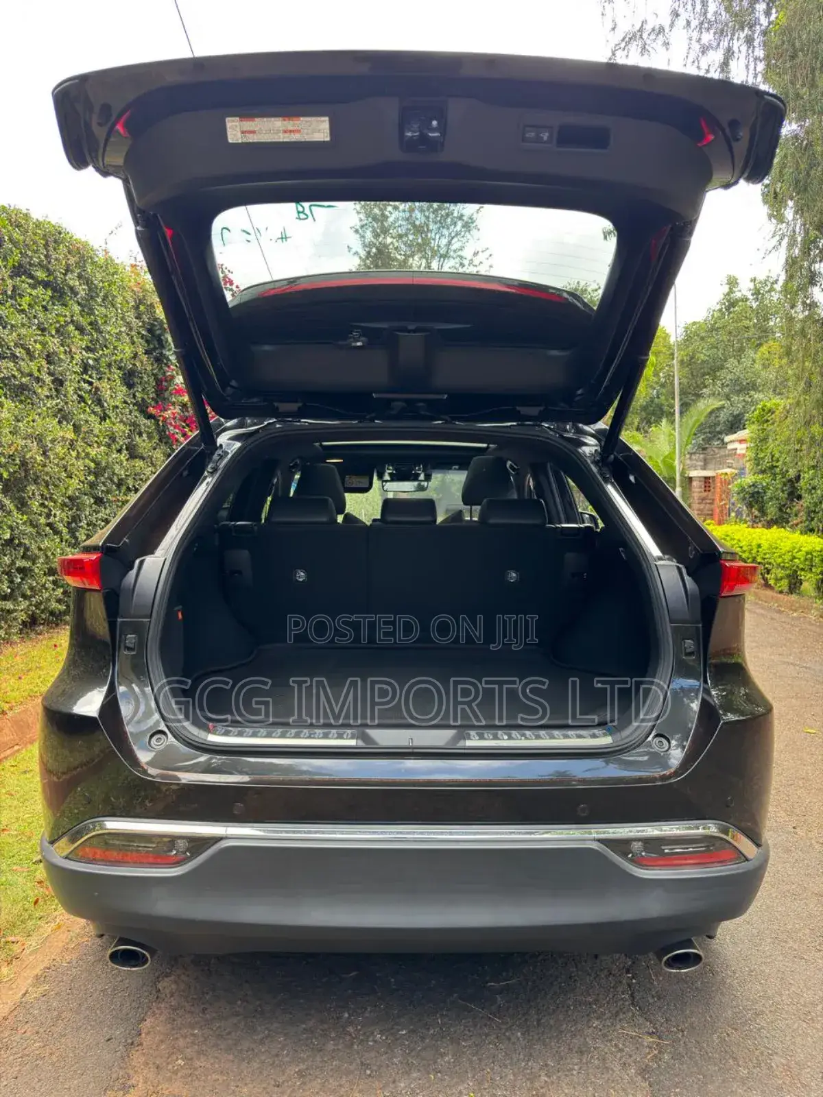 Toyota Harrier 2.0 2020 Black
