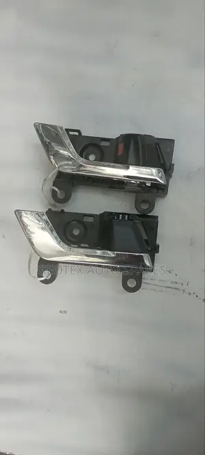 Toyota Mark X Inner Handles