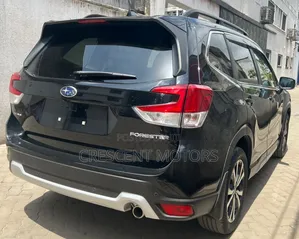 Subaru Forester 2019 Black