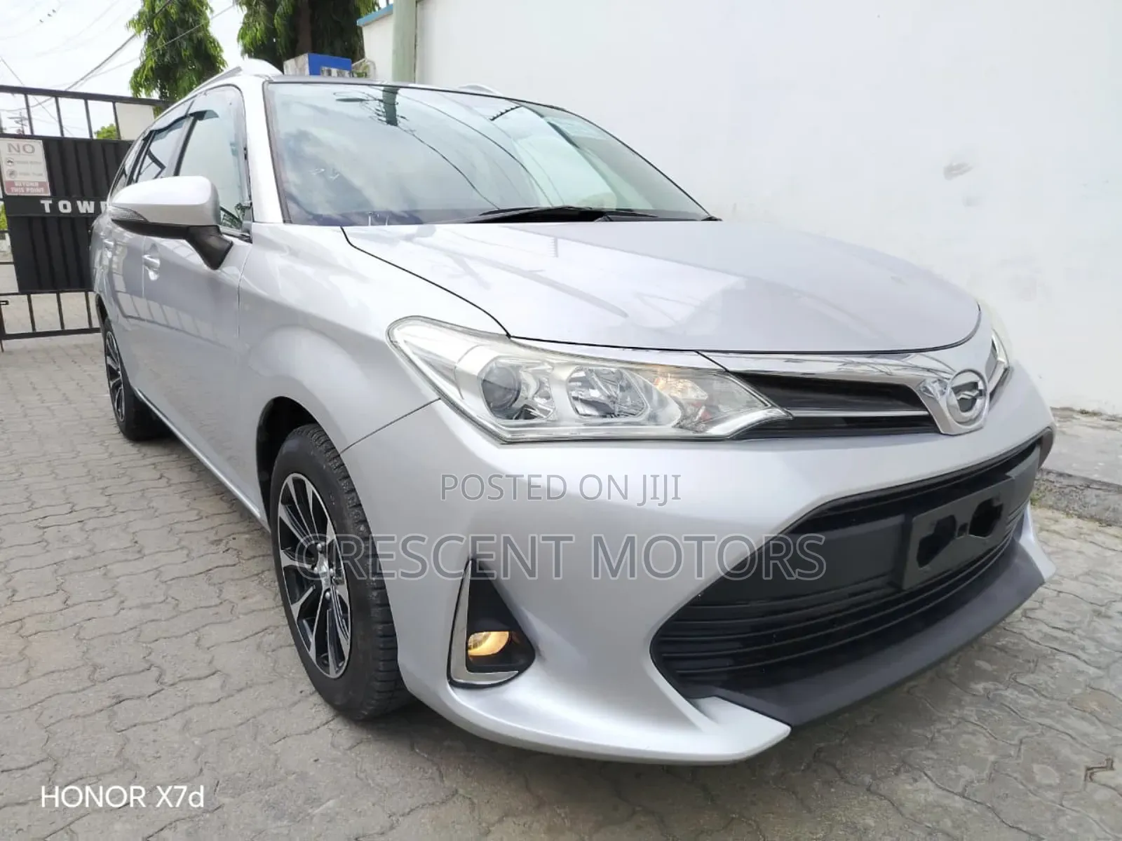 Toyota Corolla Fielder 2020 Silver