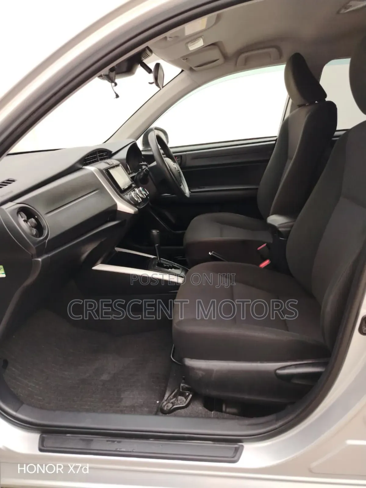 Toyota Corolla Fielder 2020 Silver
