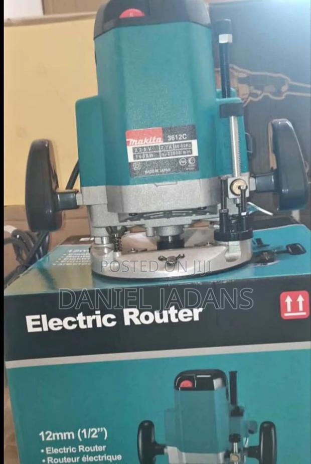 Brand New Makita Wood Router/Electrical Router