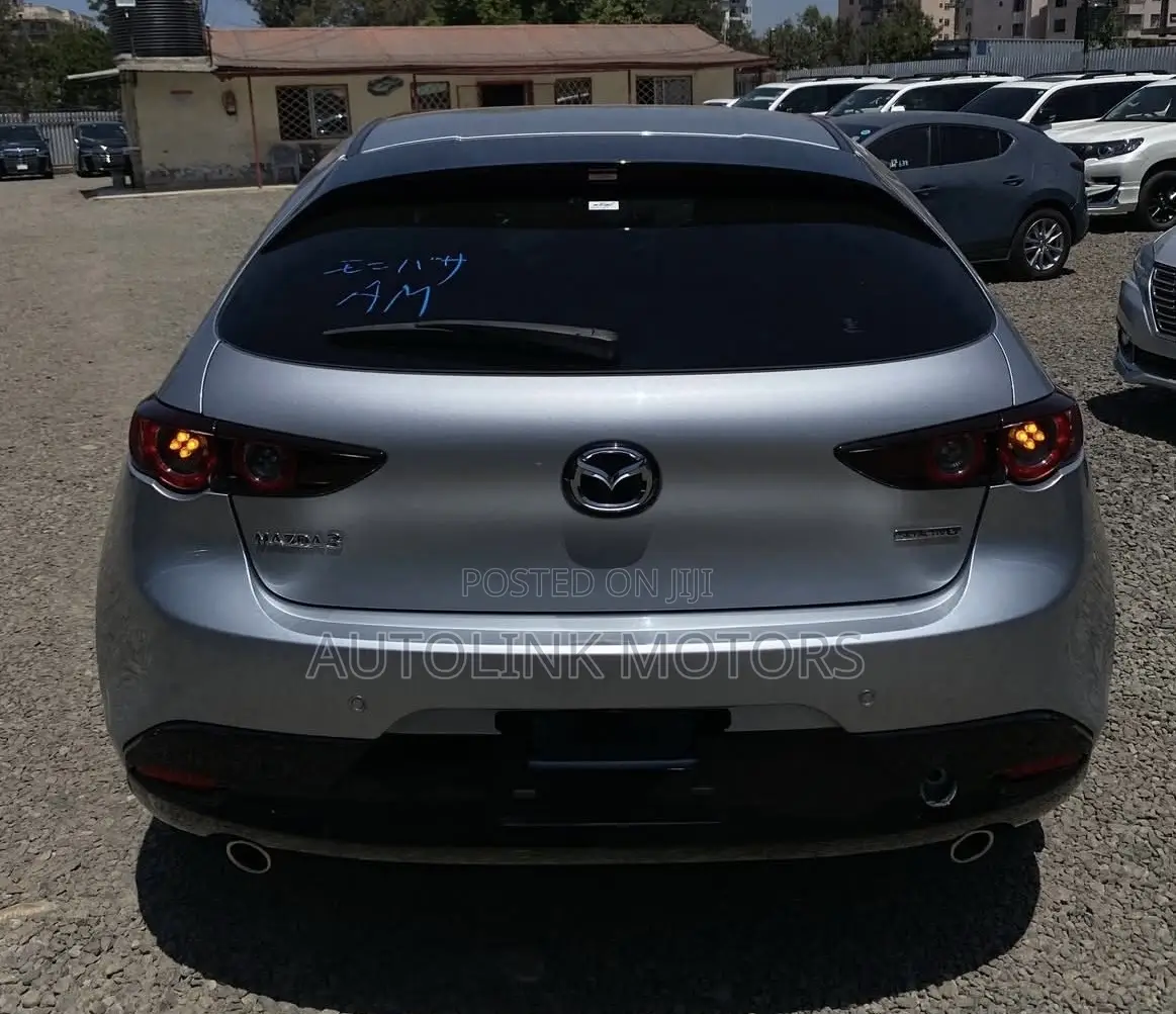 Mazda 3 2019 Silver