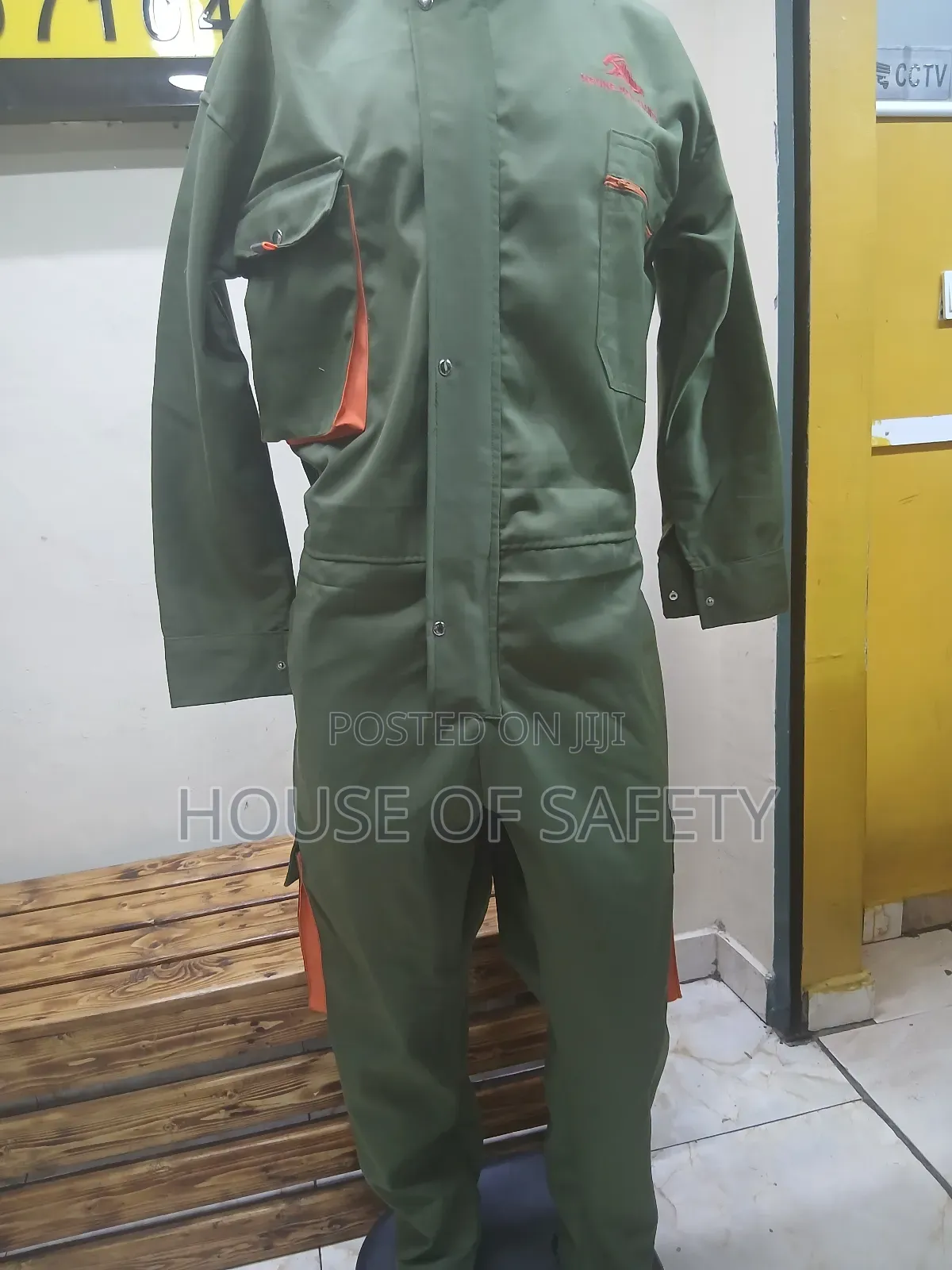 Cargo Full Overall Support Workplace Force