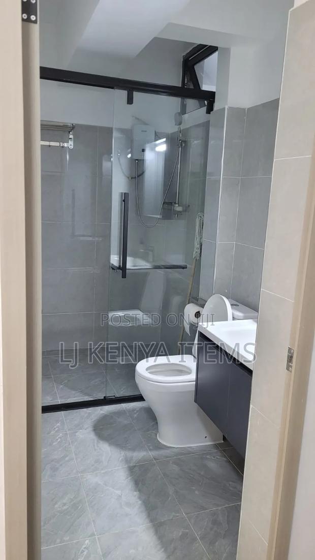 One Bedroom Available in Kilimani - thumbnail 3