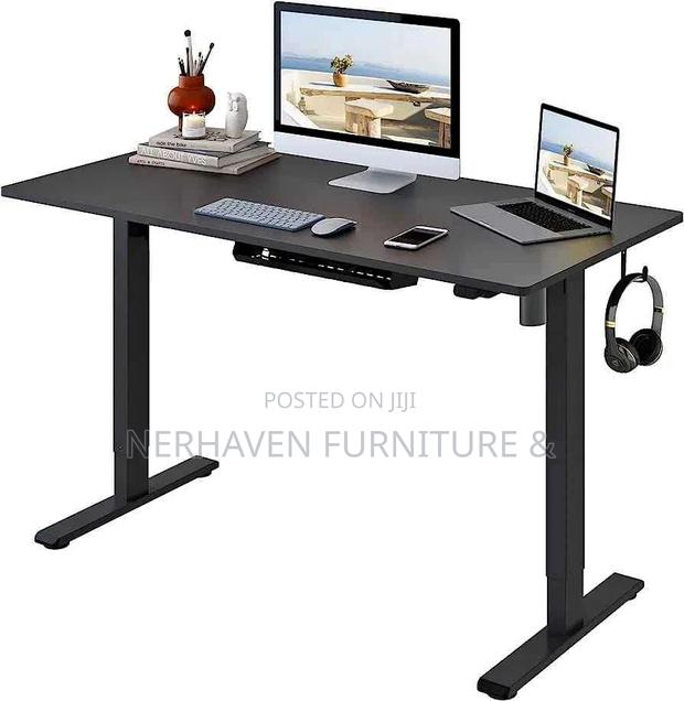 1.4m Modern Electric Standing Desk – Office Furniture