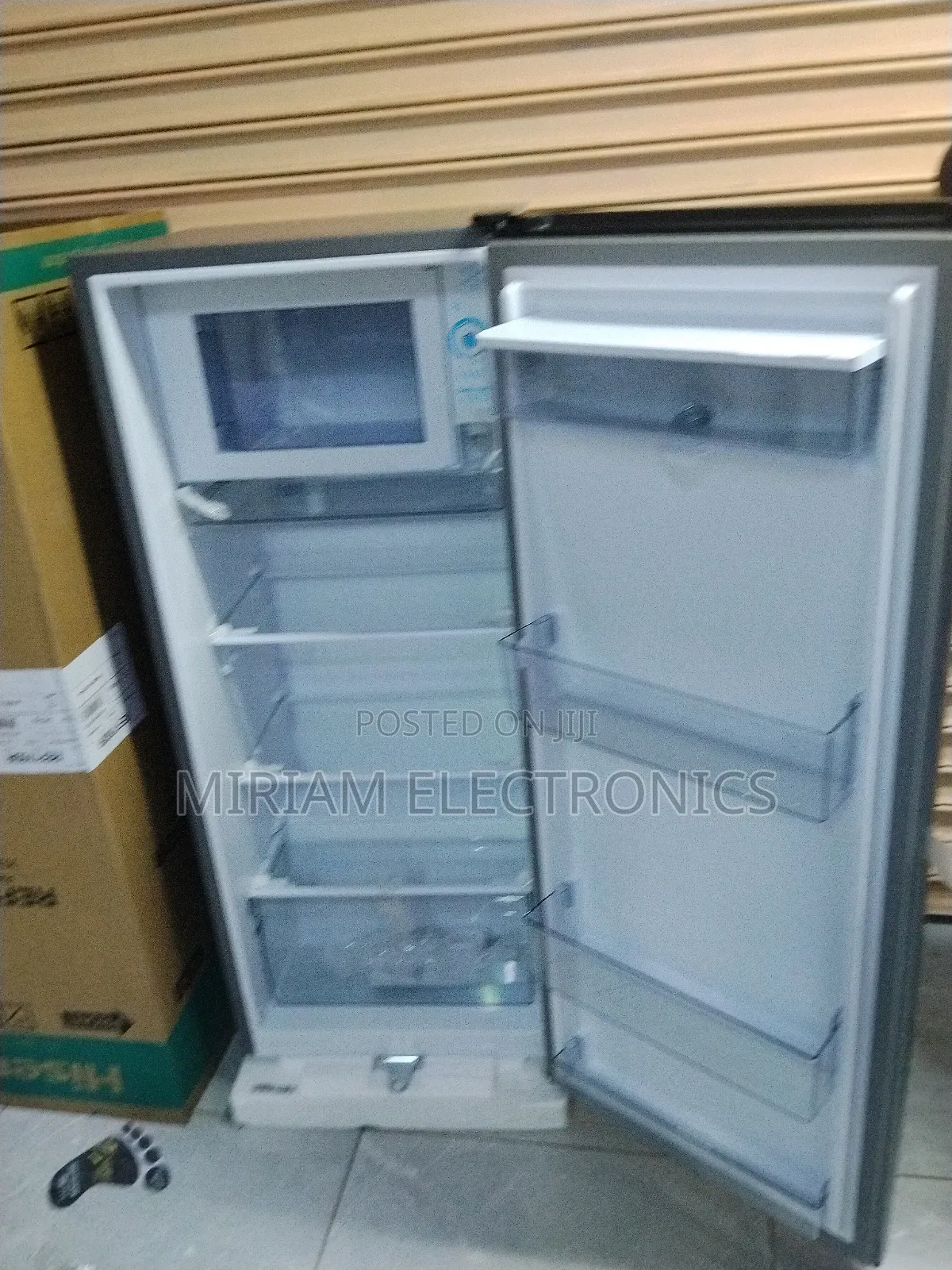 Hisense Ref176dr Fridge 176litres With Water Dispenser