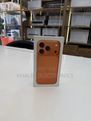 New Apple iPhone 17 Pro 256 GB Orange - main view