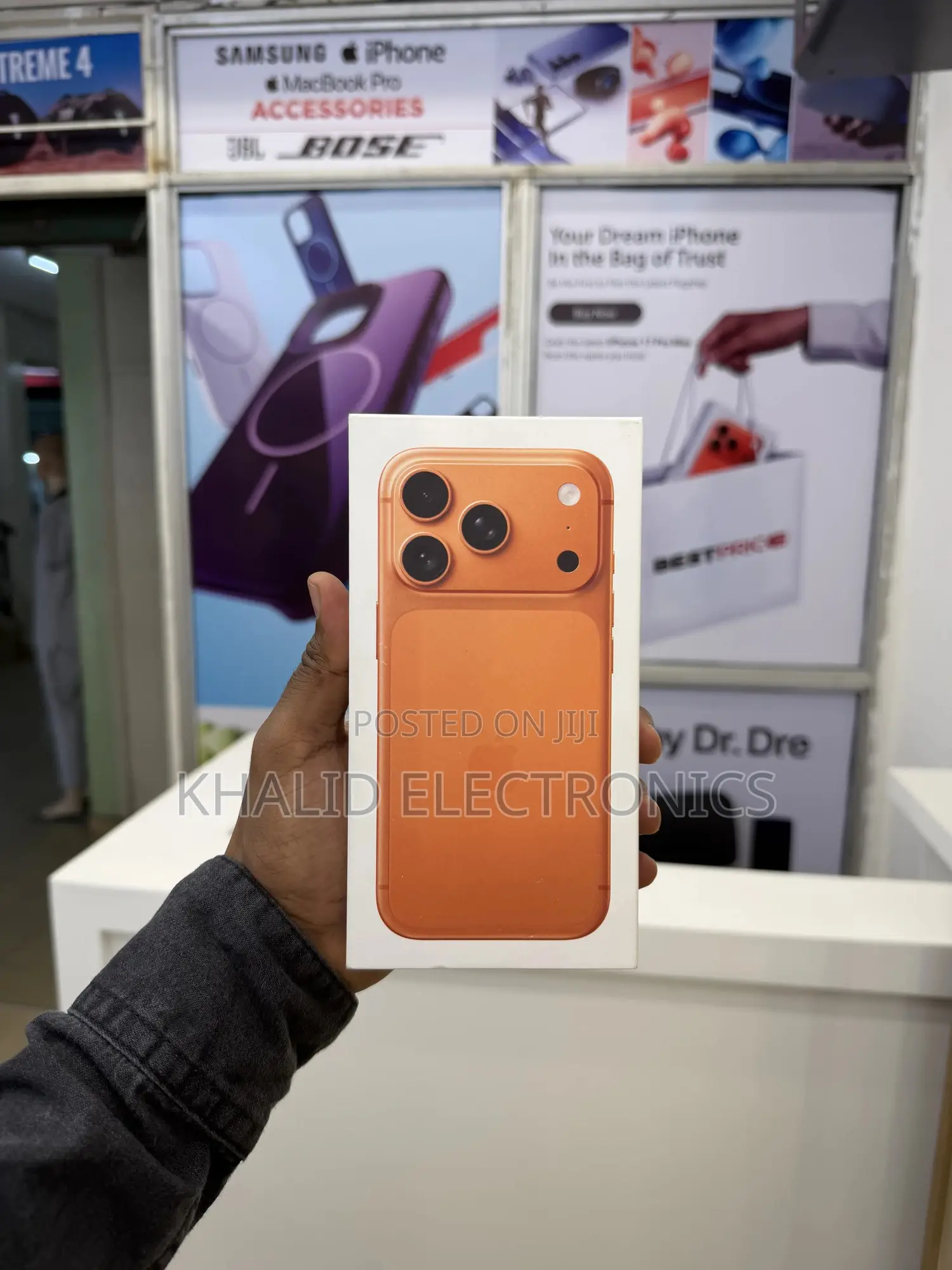 New Apple iPhone 17 Pro 256 GB Orange