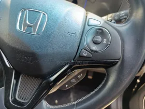 Honda Vezel 1.5 Hybrid 2WD 2019 Black