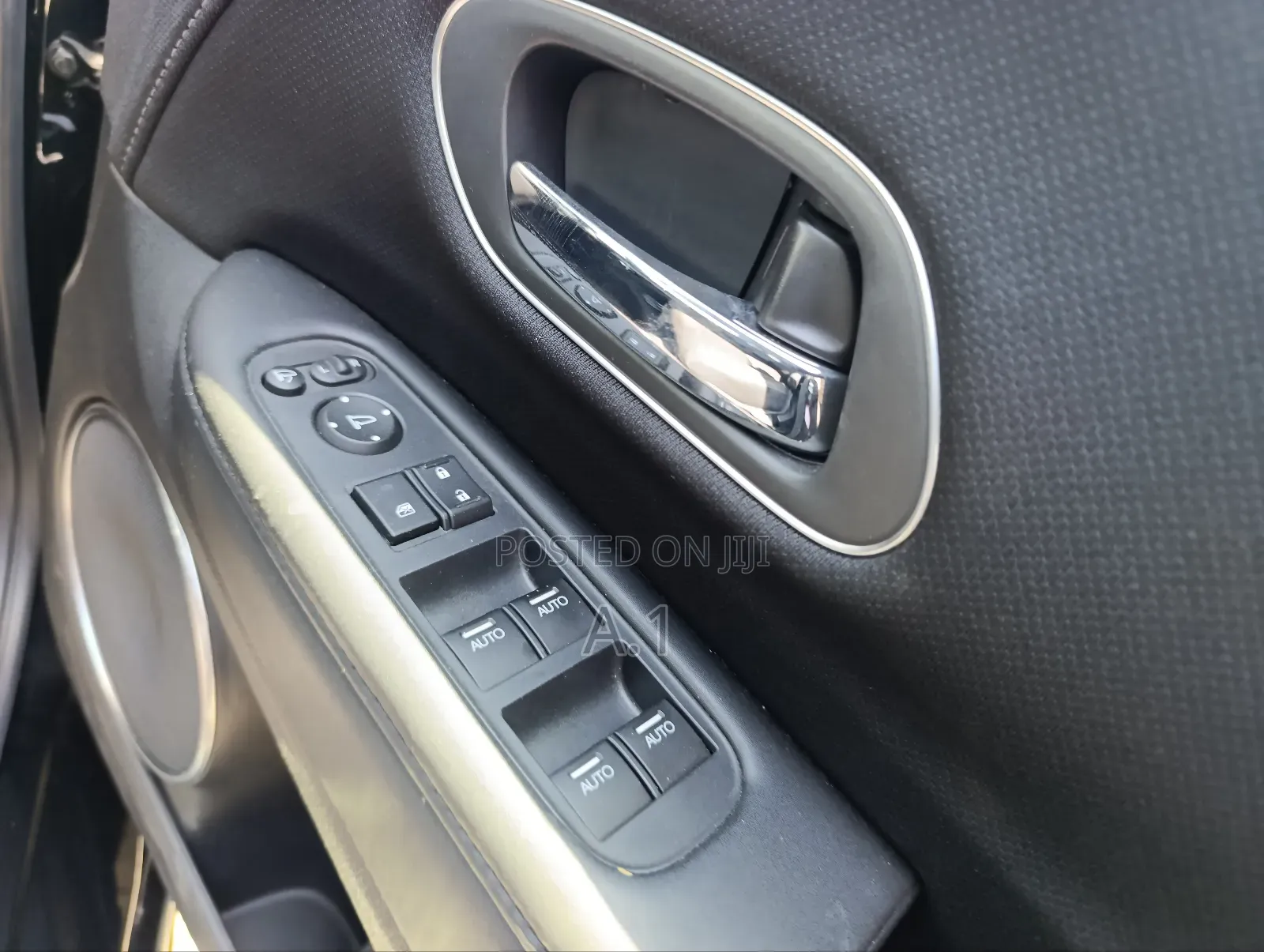 Honda Vezel 1.5 Hybrid 2WD 2019 Black