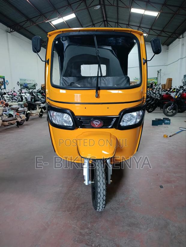 New Bajaj 2025 Yellow - thumbnail 6