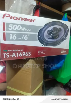 500w Pioneer 4way 6" Speakers