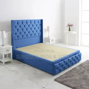 Blue Tuft Bed Size 5 by 6