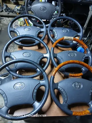 Toyota Fortuner (2002-2009) Steering Wheel