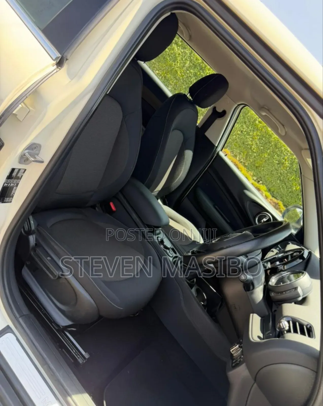Mini Clubman 2019 White