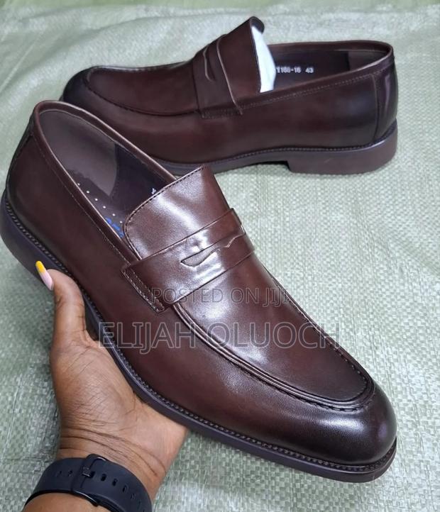 Pure Quality Leather Penny Loafers. - thumbnail 2