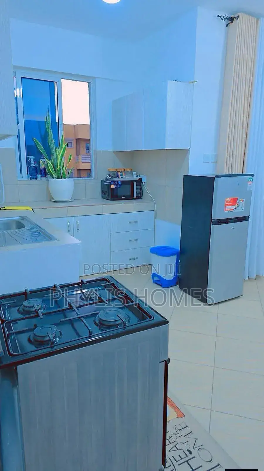 One Bedroom South B Area