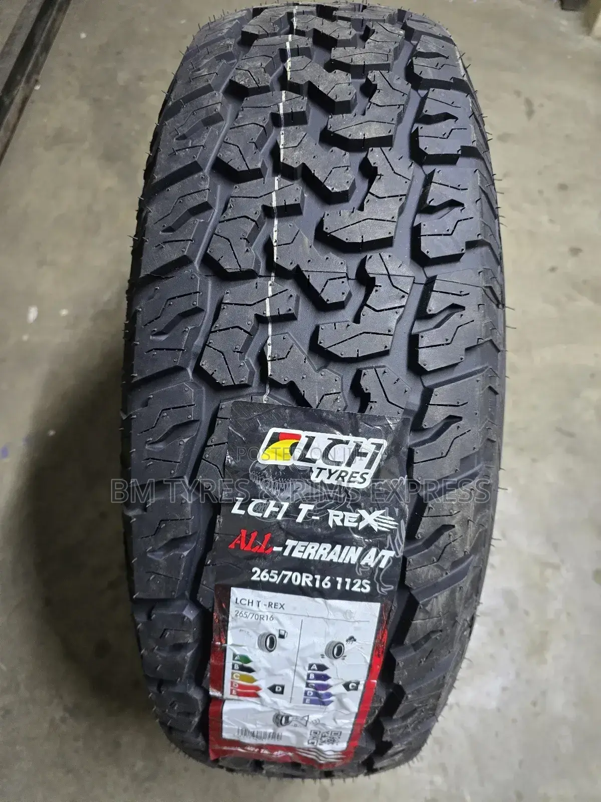 265 /70 R16 LCH Tyres (All Terrein) New Technology.