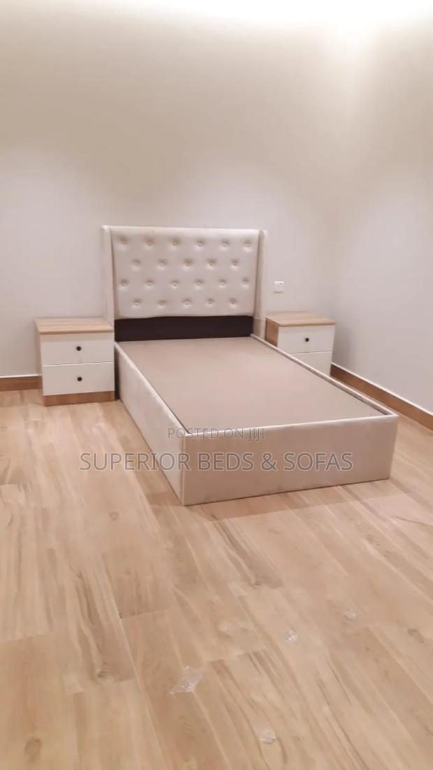 Minimal Upholstered Bed 4 by 6