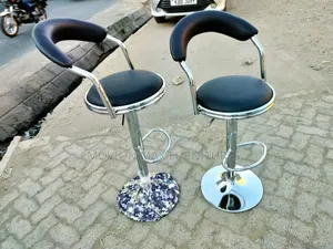 Black Counter Adjustable Stool