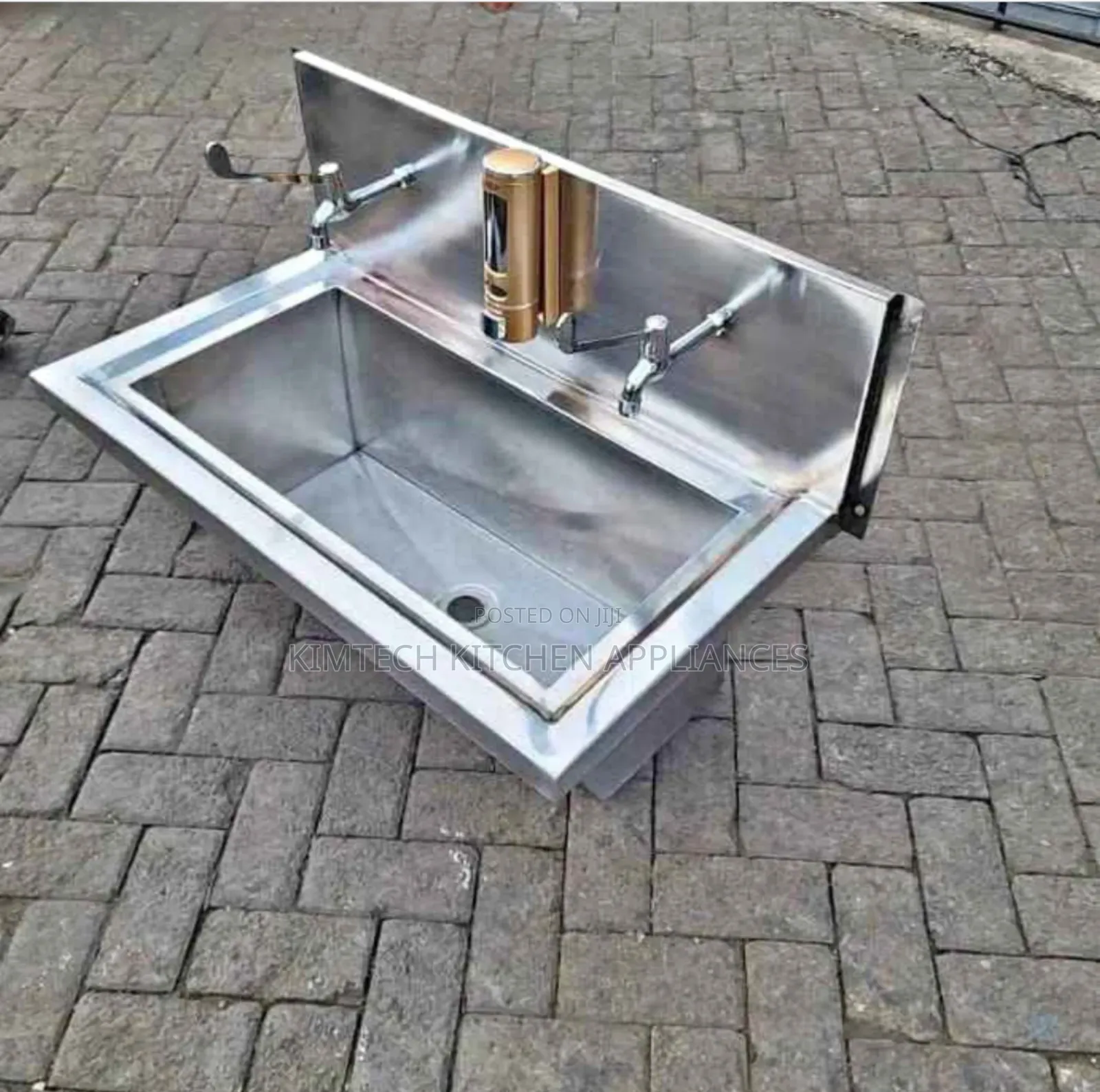 Heavy Gauge Surgical Scrub Sink