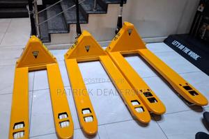 Wide and Narrow Pallet Jack - main view