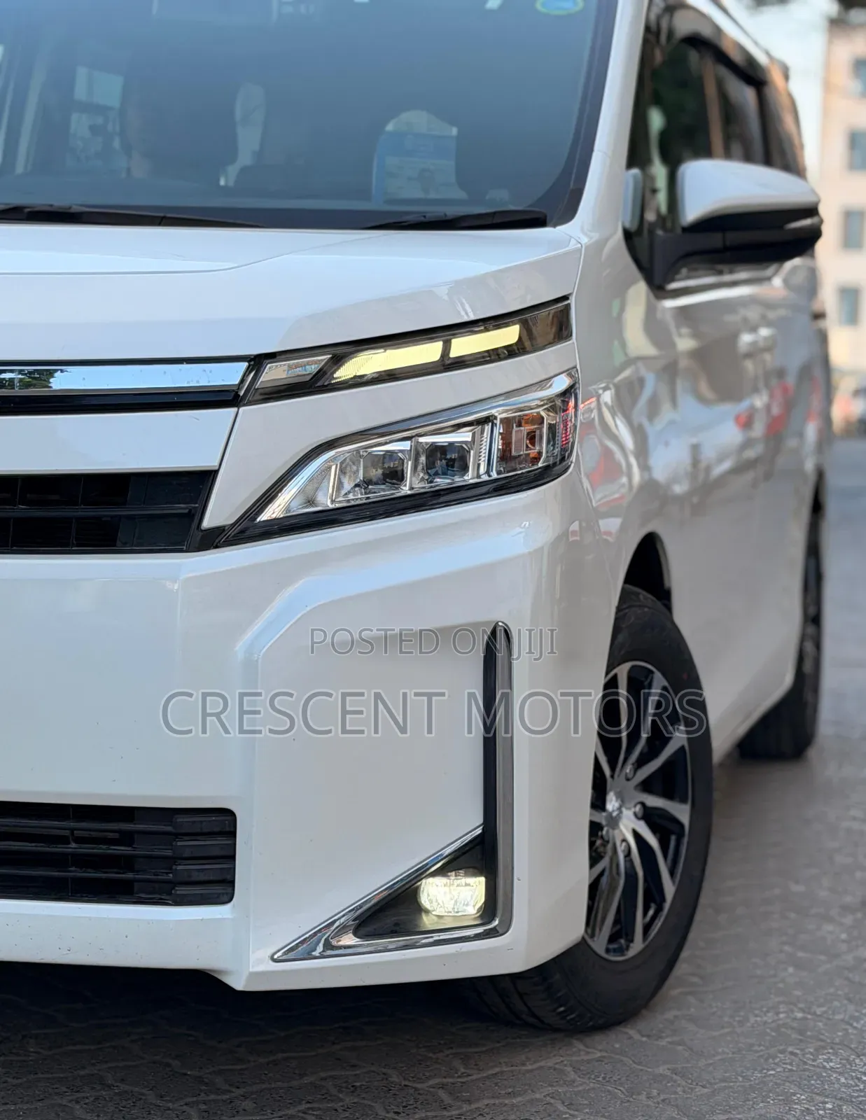 Toyota Voxy 2019 White