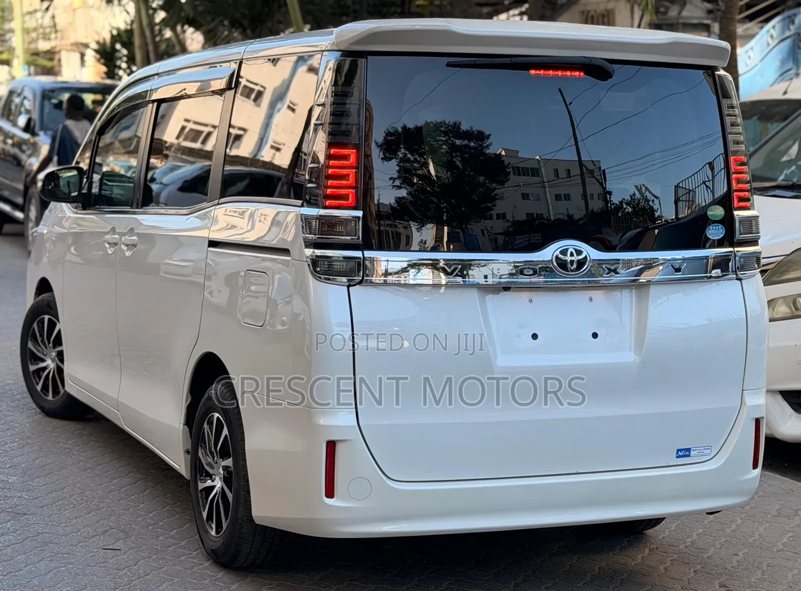 Toyota Voxy 2019 White