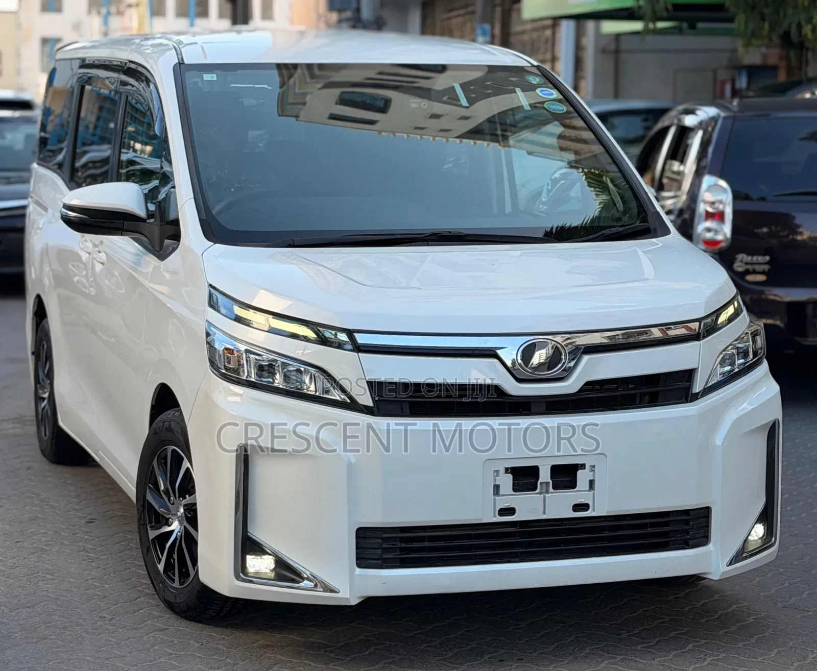 Toyota Voxy 2019 White