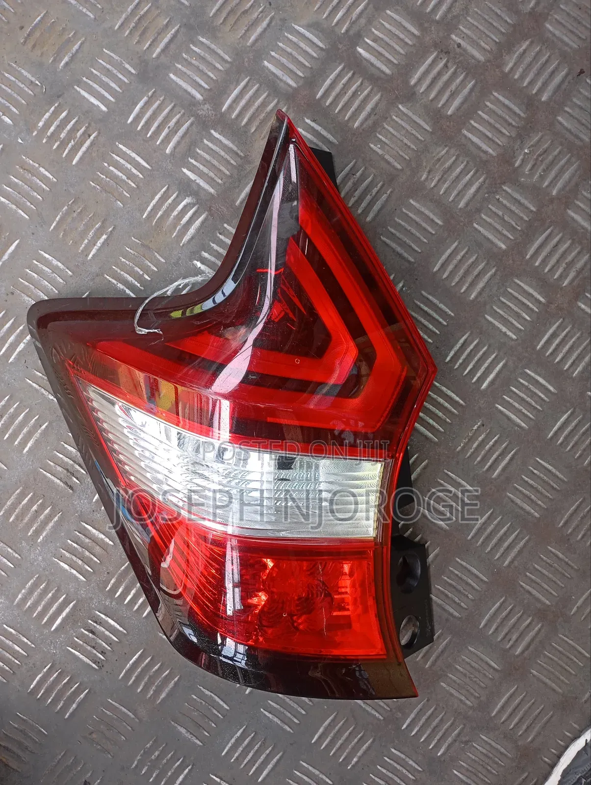 Nissan Note 2018 Taillight/Backlight
