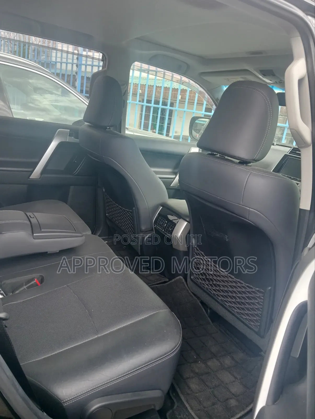 Toyota Land Cruiser Prado 2018 Black