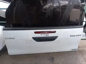 Hillux 2015 Tailgate