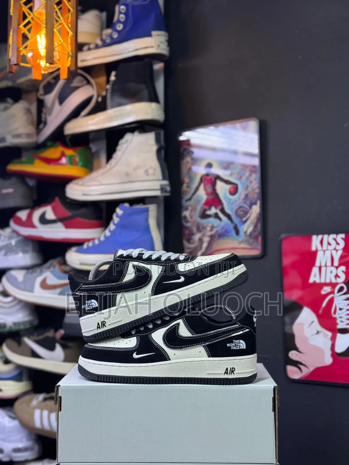 Nike Airforce 1’07 
North Face